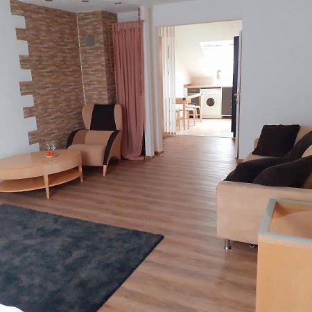 Apartment City Metzingen ريوتلنجن المظهر الخارجي الصورة