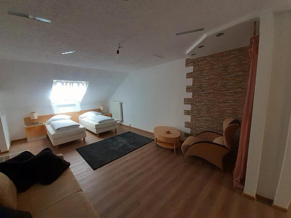 Apartment City Metzingen ريوتلنجن المظهر الخارجي الصورة